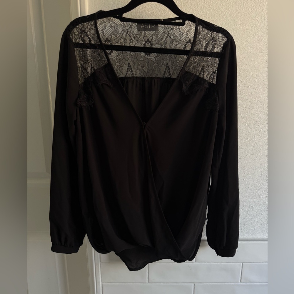 ASTR Black Lace Detailed Blouse size small
